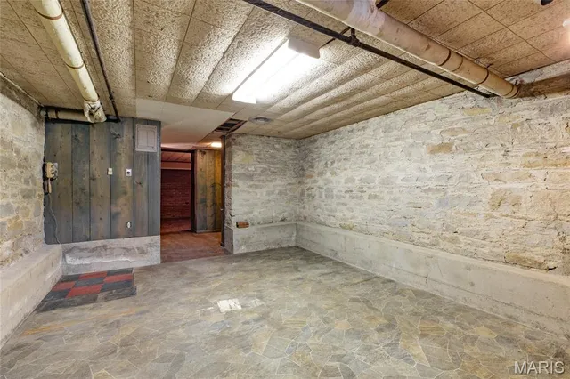 $189,900 | 109 North 4th Street, Carrollton, IL 62016