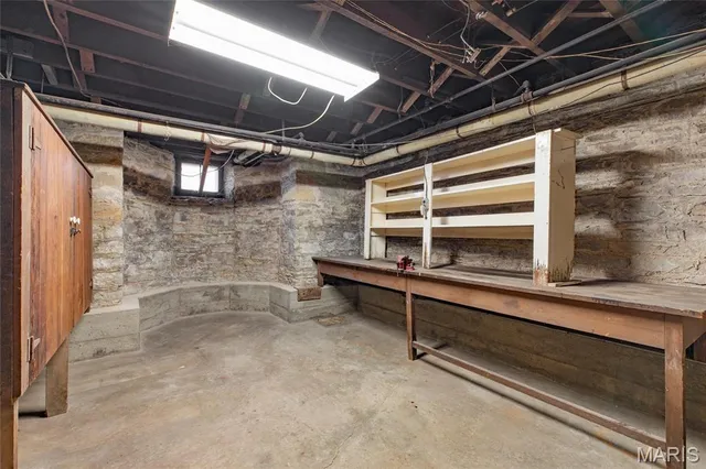 $189,900 | 109 North 4th Street, Carrollton, IL 62016