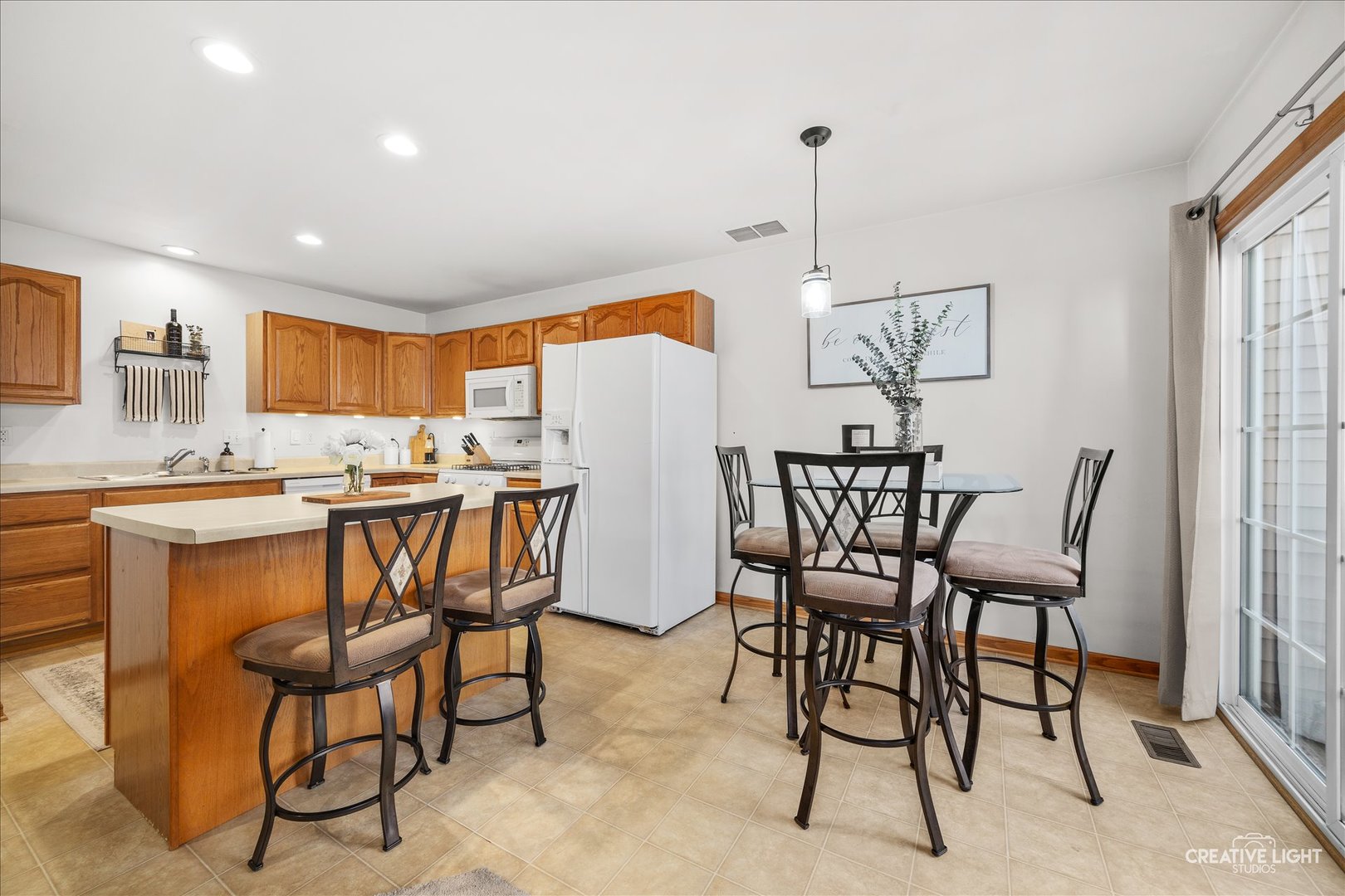 674 South Peace Road, Unit 674 Sycamore, IL 60178 - Photo 6 of 17