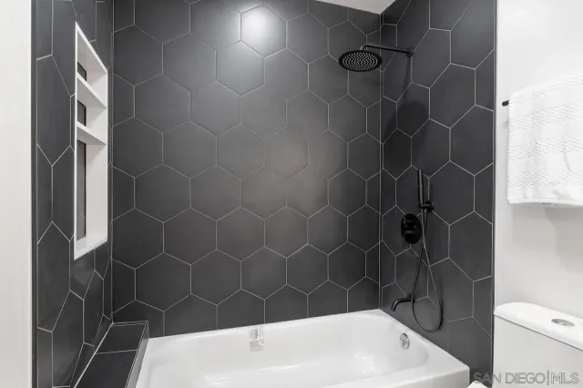 $890,000 | 812 Alveda Avenue, El Cajon, CA 92019