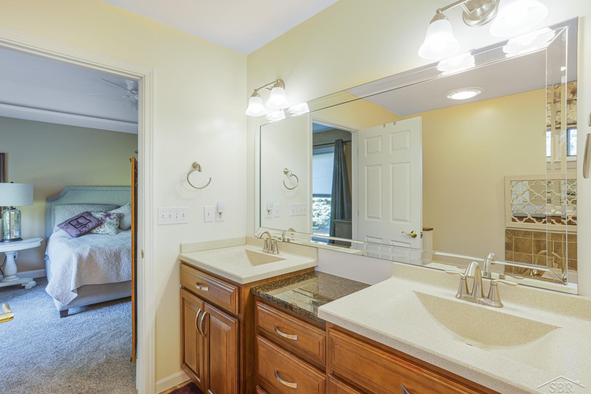 4087 Autumn Ridge Saginaw, MI 48603 - Photo 26 of 66 50087237-25.JPG