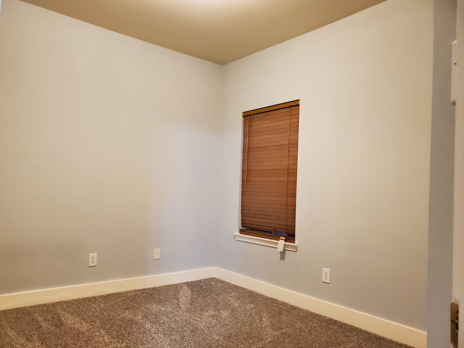 5722 Sonoma Ridge Missouri City, TX 77459 - Photo 12 of 12 an empty room with windows