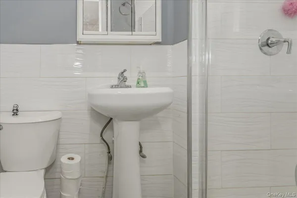 $849,000 | 12 Stone Boulevard, Massapequa, NY 11758