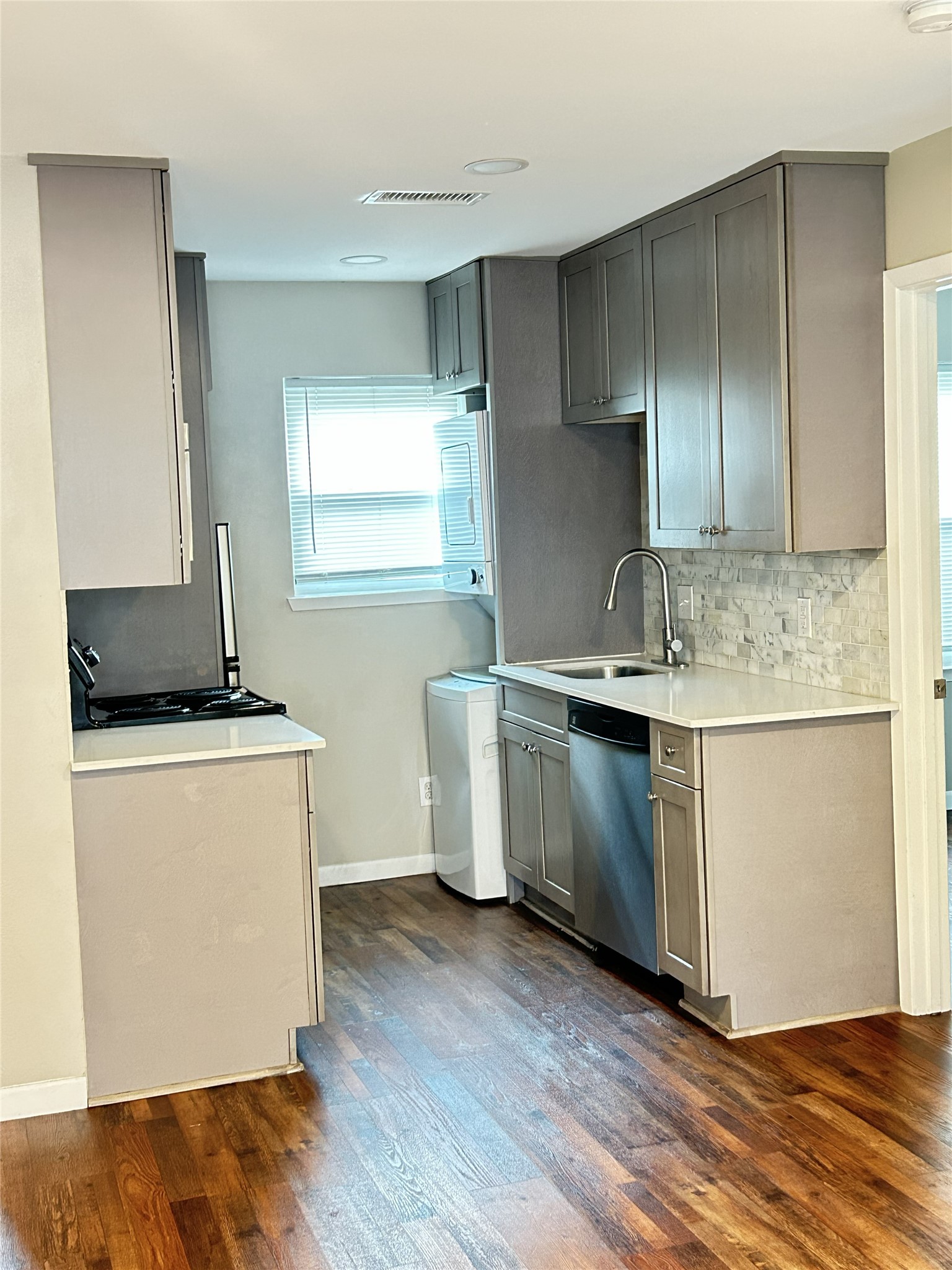 3025 Prospect Street, Unit 2 Houston, TX 77004 - Photo 5 of 16