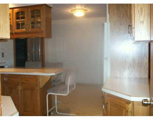 542 Sundust Road Eighty Four, PA 15330 - Photo 3 of 5