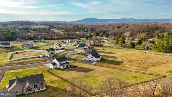 $659,000 | 119 Sussex Drive, Falling Waters, WV 25419