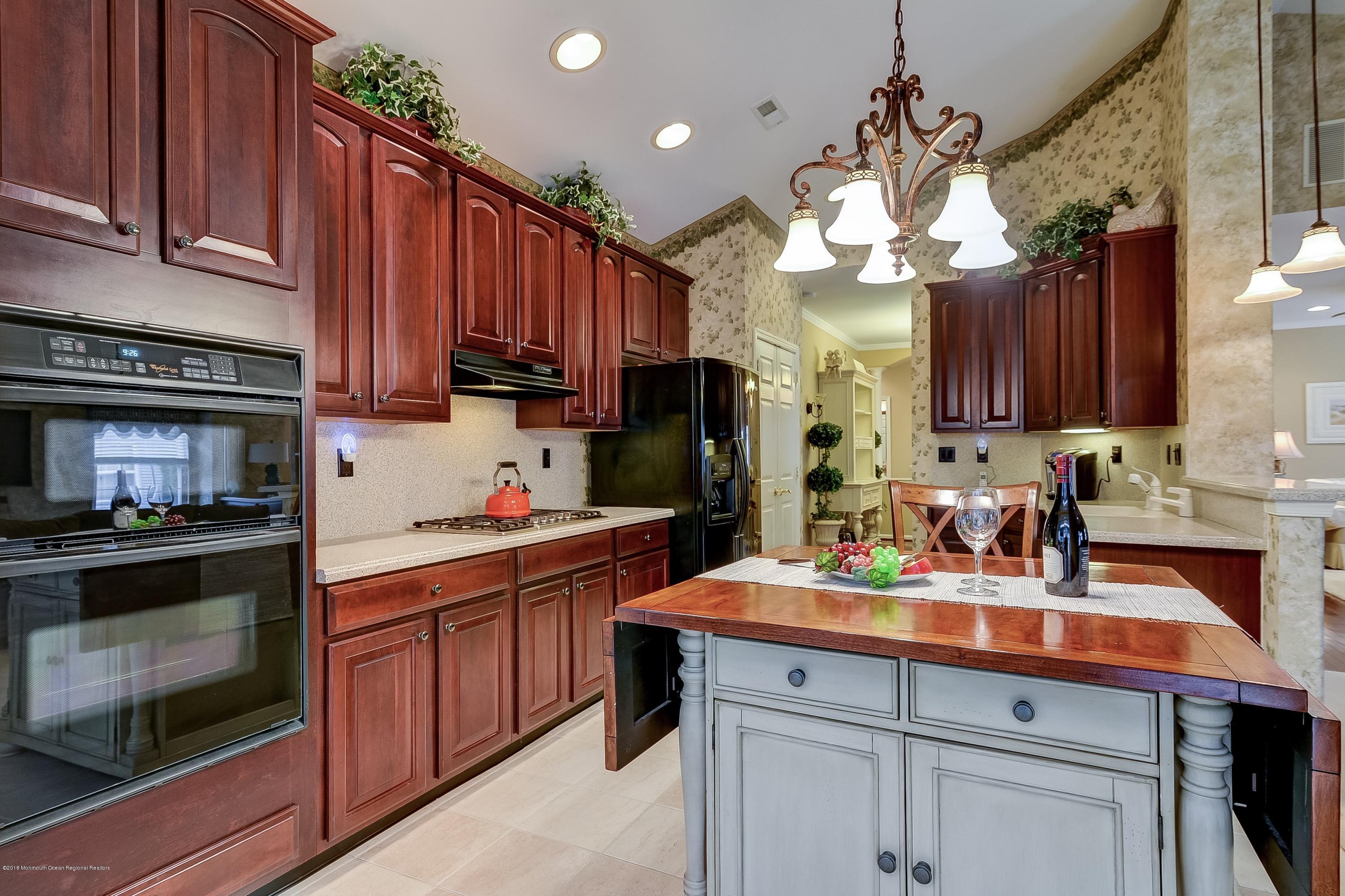 107 Eleanor Road Manchester Township, NJ 08759 - Photo 14 of 40 014_Kitchen