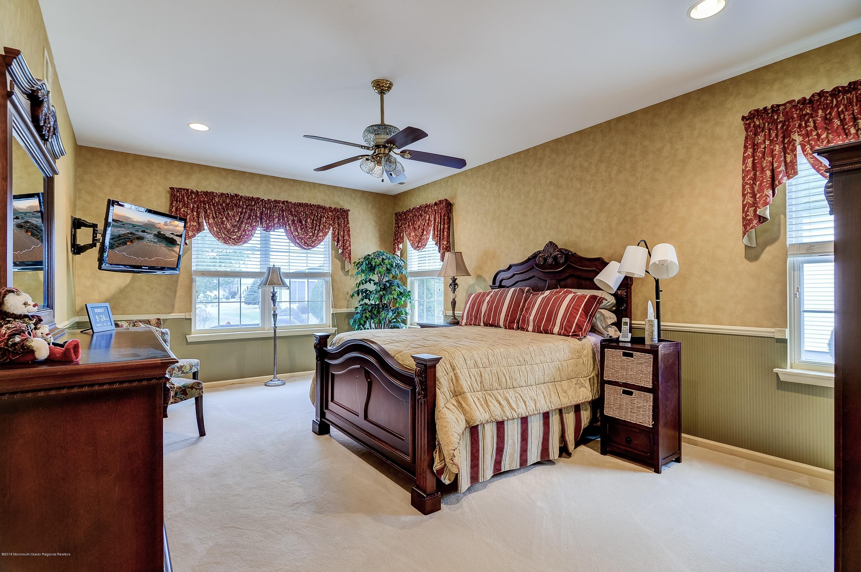 107 Eleanor Road Manchester Township, NJ 08759 - Photo 18 of 40 018_Master