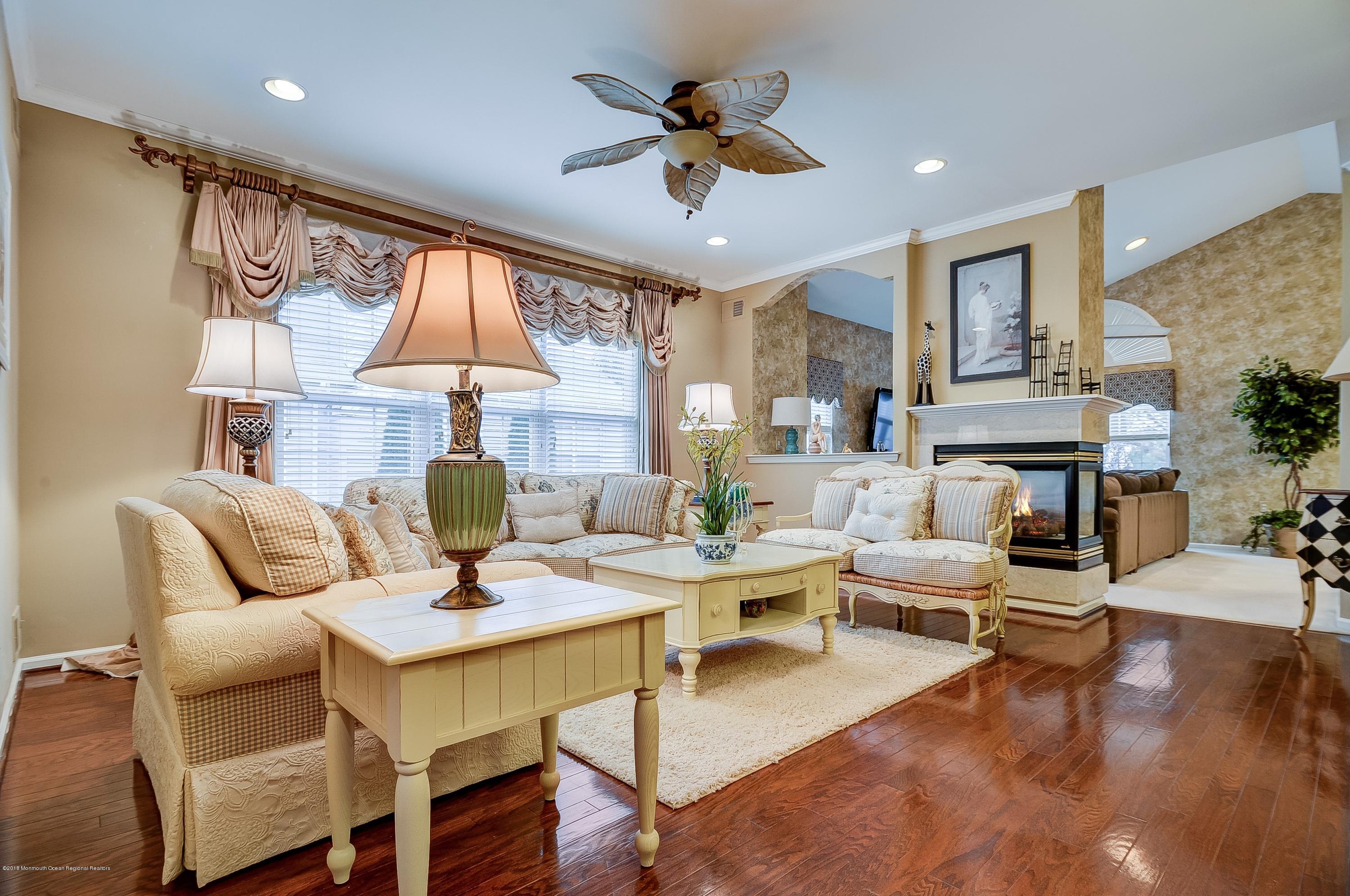 107 Eleanor Road Manchester Township, NJ 08759 - Photo 9 of 40 009_Living