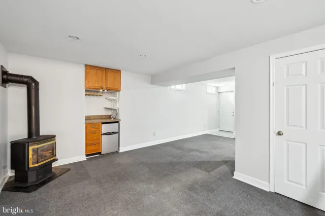 a view of a livingroom with a fireplace