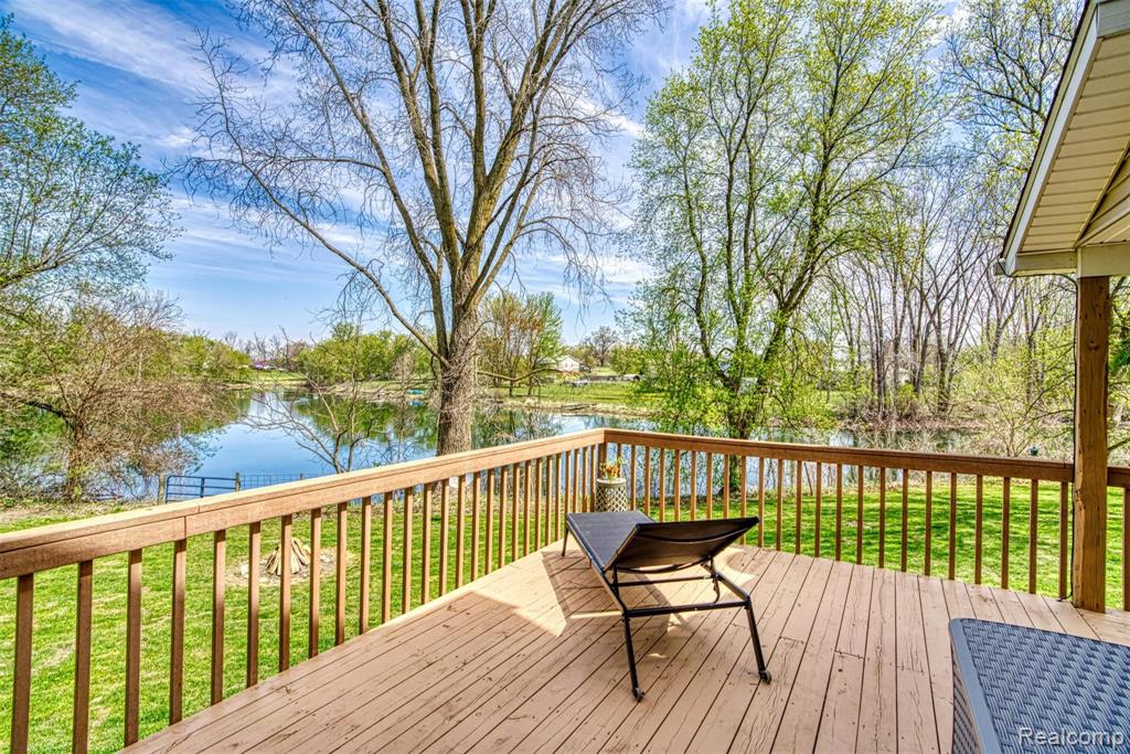 9045 Antcliff Road Howell, MI 48855 - Photo 17 of 50