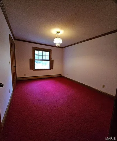 $640,000 | 1 Meadowbrook Heights, Hannibal, MO 63401