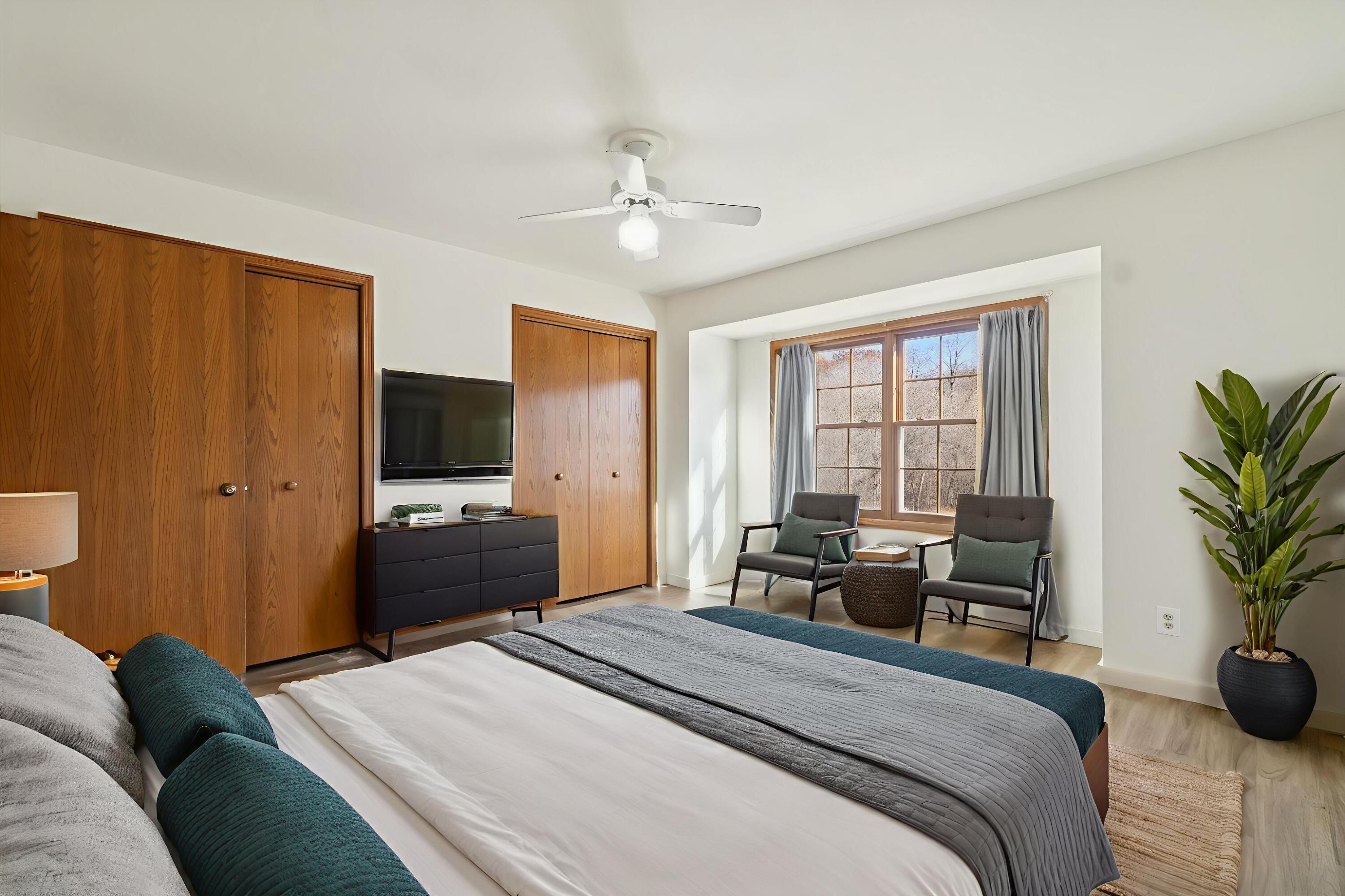 805 Canterberry Court, Unit C West Bend, WI 53090 - Photo 5 of 18 Bedroom