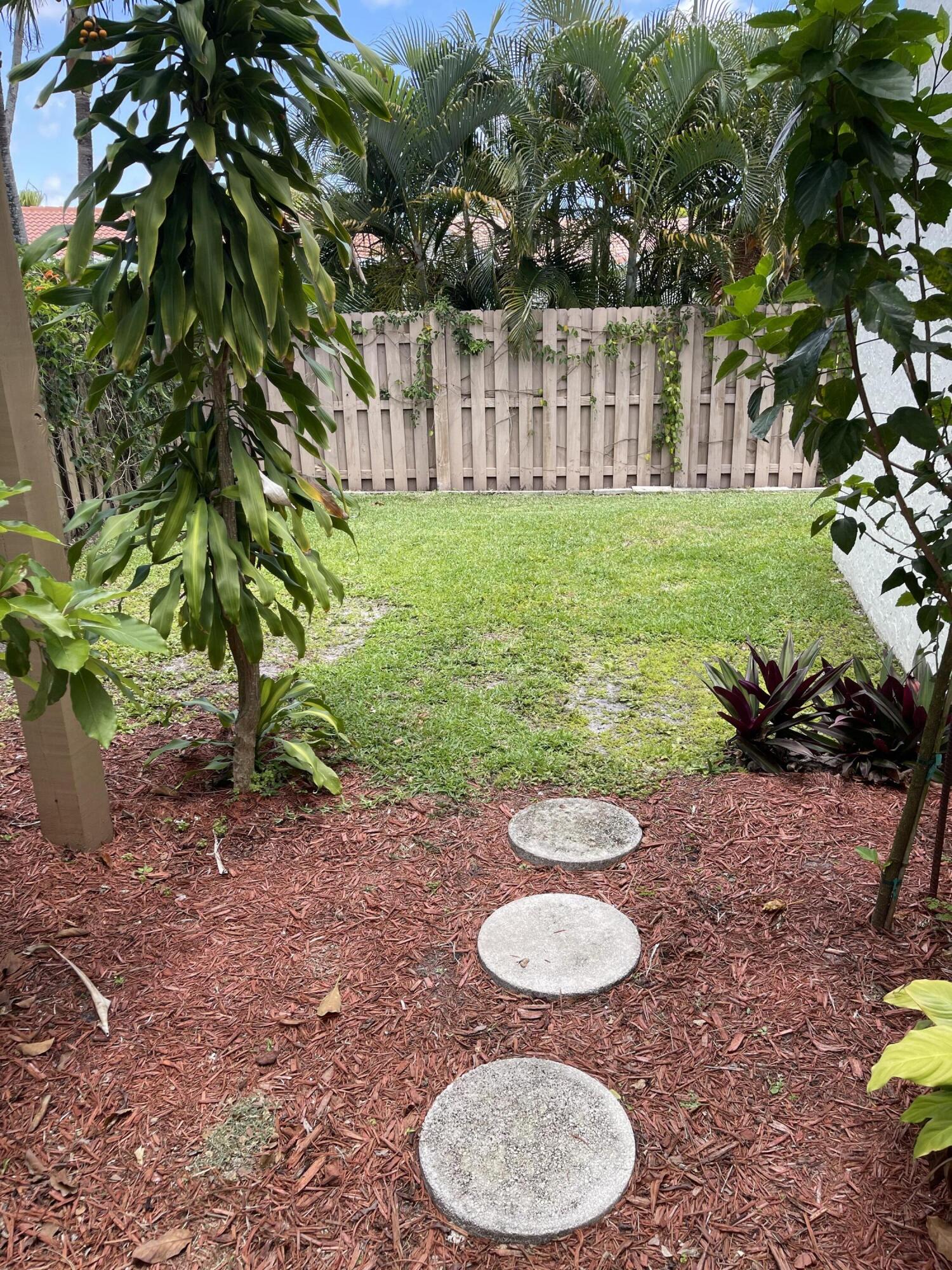 21770 Contado Road Boca Raton, FL 33433 - Photo 7 of 12 Continued Walkway to Backyard