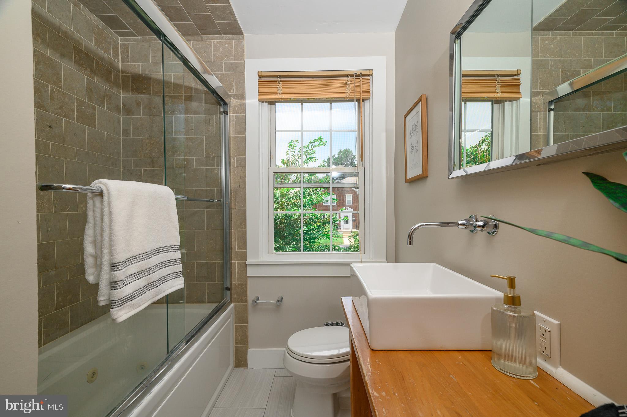 353 Greenlow Road Catonsville, MD 21228 - Photo 13 of 22