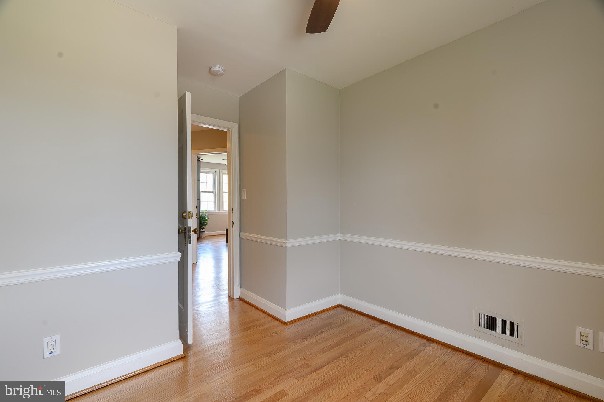 353 Greenlow Road Catonsville, MD 21228 - Photo 15 of 22