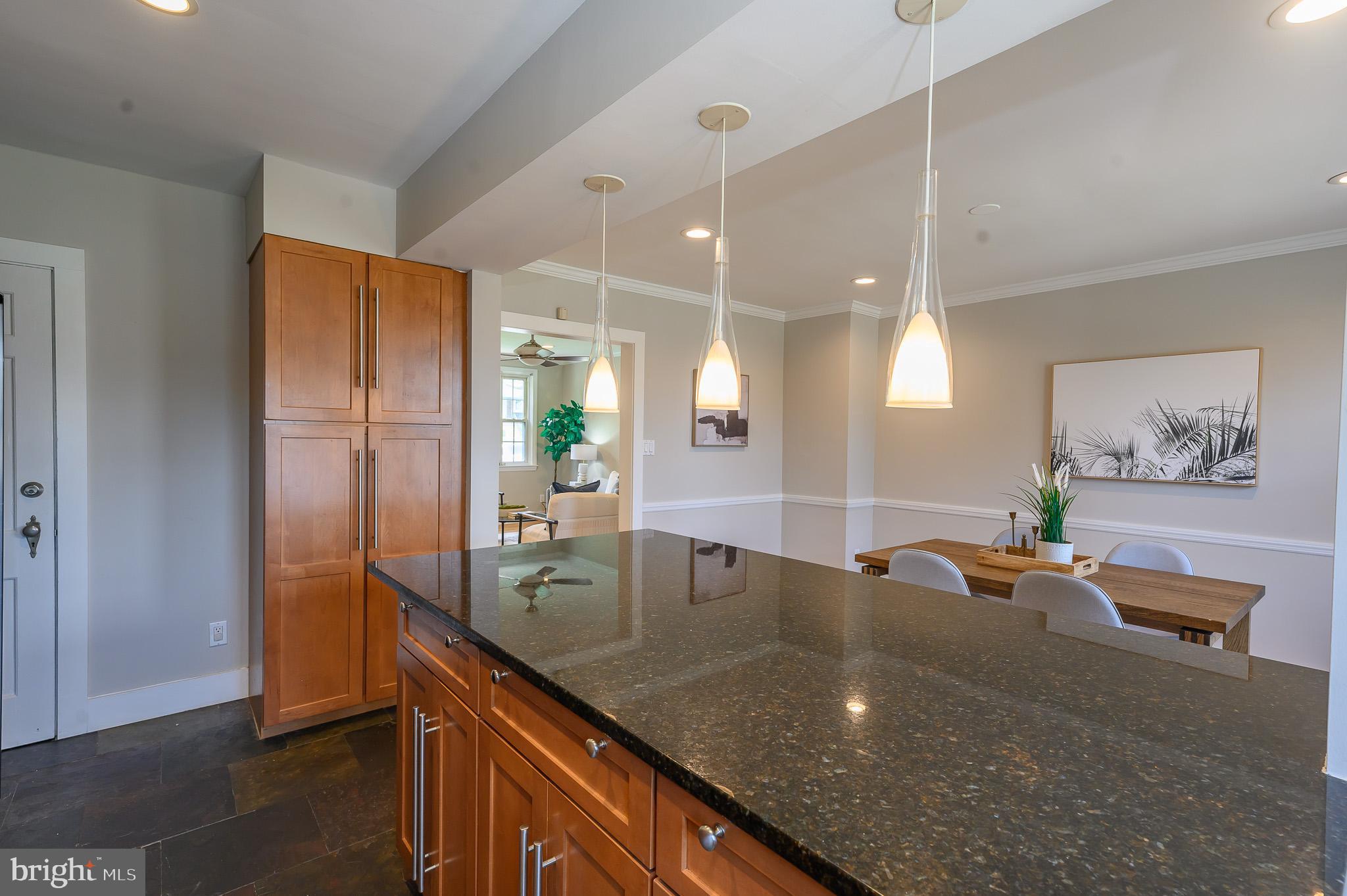 353 Greenlow Road Catonsville, MD 21228 - Photo 10 of 22