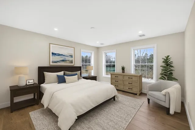 $729,900 | 335 Raymond Road, Chester, NH 03036