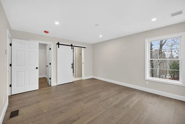 $729,900 | 335 Raymond Road, Chester, NH 03036