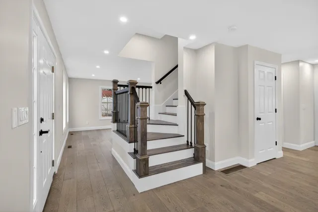 $729,900 | 335 Raymond Road, Chester, NH 03036