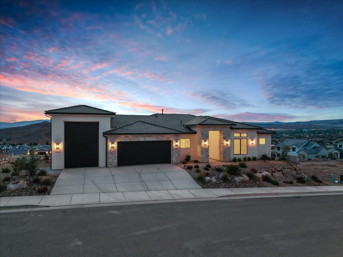 2072 South Pony Way Washington, UT 84780 - Photo 56 of 61 Exterior Evening