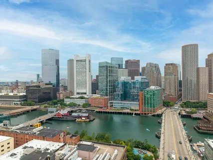 $979,000 | 15 Sleeper Street, Unit 407, Boston, MA 02210