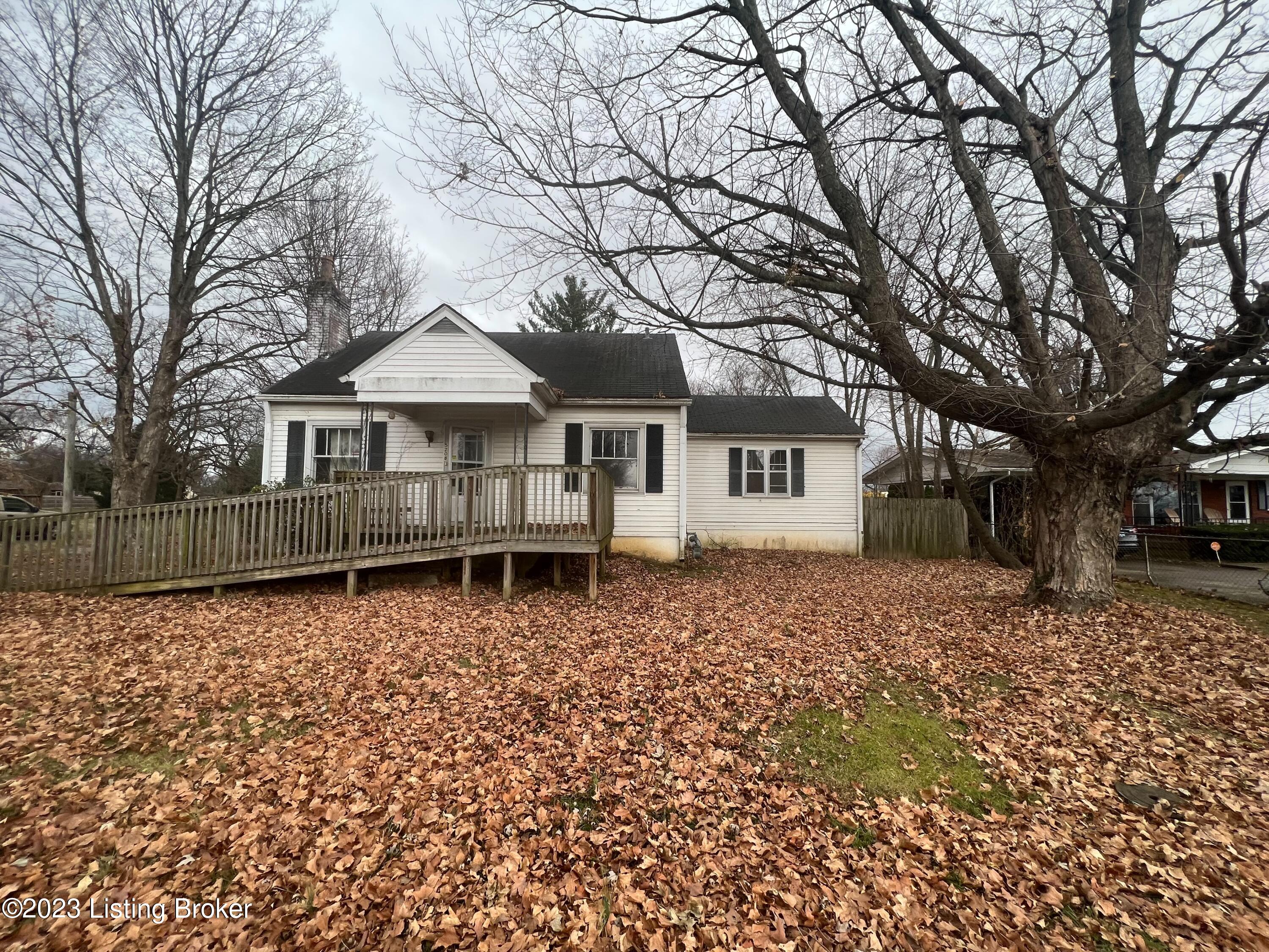 5208 Cooper Chapel Road Louisville, KY 40229 - Photo 2 of 12 cooper chapel pics-3