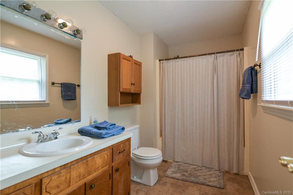 230 East Old Limestone Road York, SC 29745 - Photo 12 of 25 Gallery Image 12