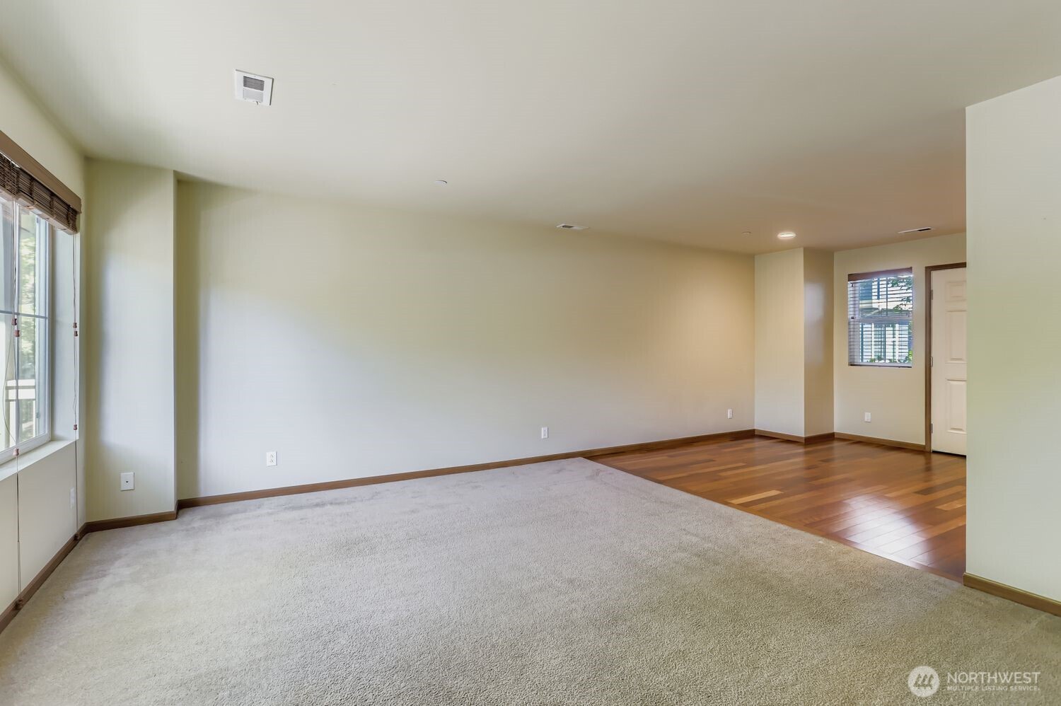 838 4th Avenue Northeast Issaquah, WA 98029 - Photo 5 of 26 an empty room with windows