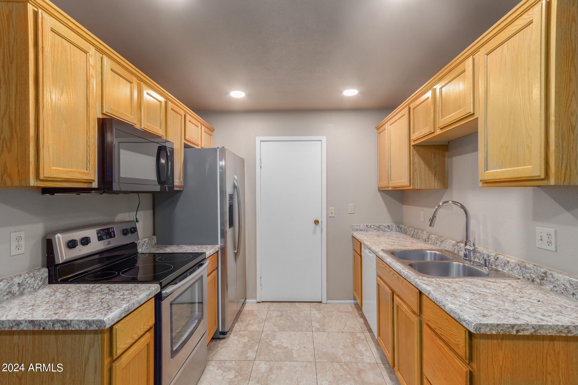 3511 East Baseline Road, Unit 1181 Phoenix, AZ 85042 - Photo 7 of 27 0006-06 - Baseline