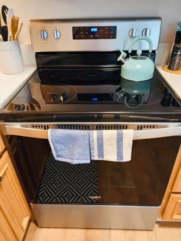 a close view of stove