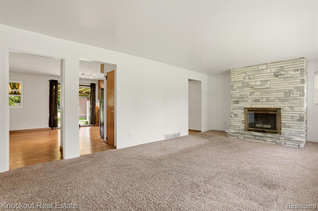 5992 Dubois Road Vassar, MI 48768 - Photo 12 of 59