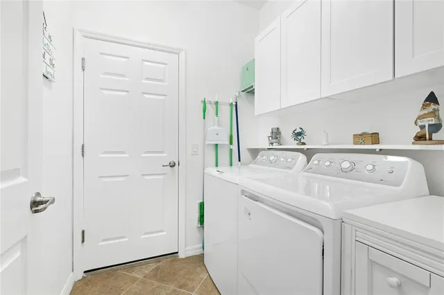 $330,000 | 20218 Benissimo Drive, Venice, FL 34293