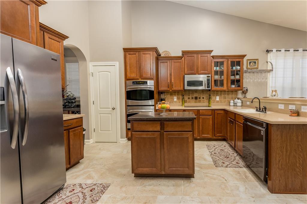 12364 Cold Stream Road Noblesville, IN 46060 - Photo 4 of 29 Gallery Image 4