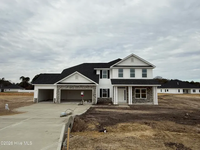 $455,000 | 105 Brighton Street, La Grange, NC 28551