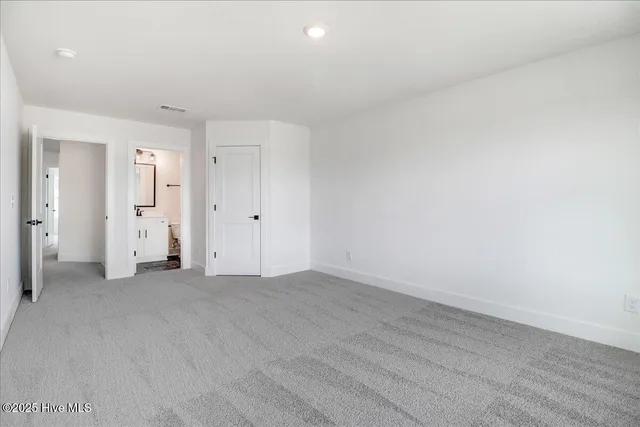 $455,000 | 105 Brighton Street, La Grange, NC 28551