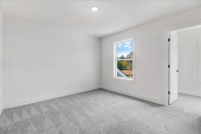 $455,000 | 105 Brighton Street, La Grange, NC 28551