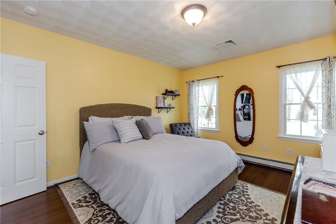 50 Thunder Trail Cranston, RI 02921 - Photo 15 of 49 Primary bedroom suite