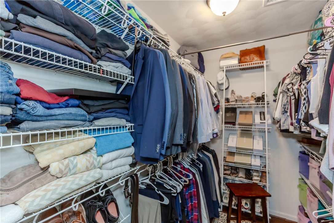 50 Thunder Trail Cranston, RI 02921 - Photo 20 of 49 Primary bedroom - walk in closet