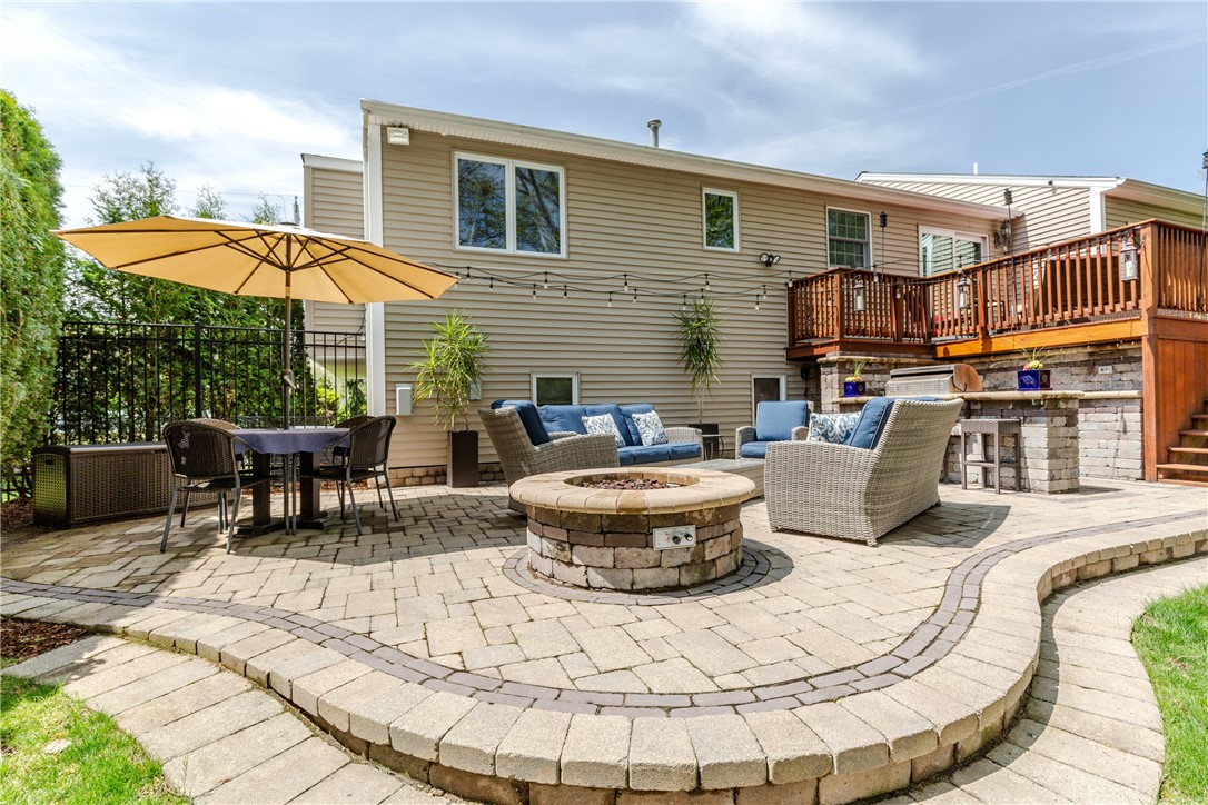 50 Thunder Trail Cranston, RI 02921 - Photo 41 of 49 Patio and deck