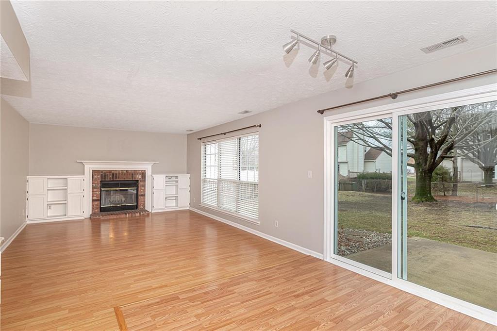 11525 Raleigh Lane Fishers, IN 46038 - Photo 14 of 32 Gallery Image 14