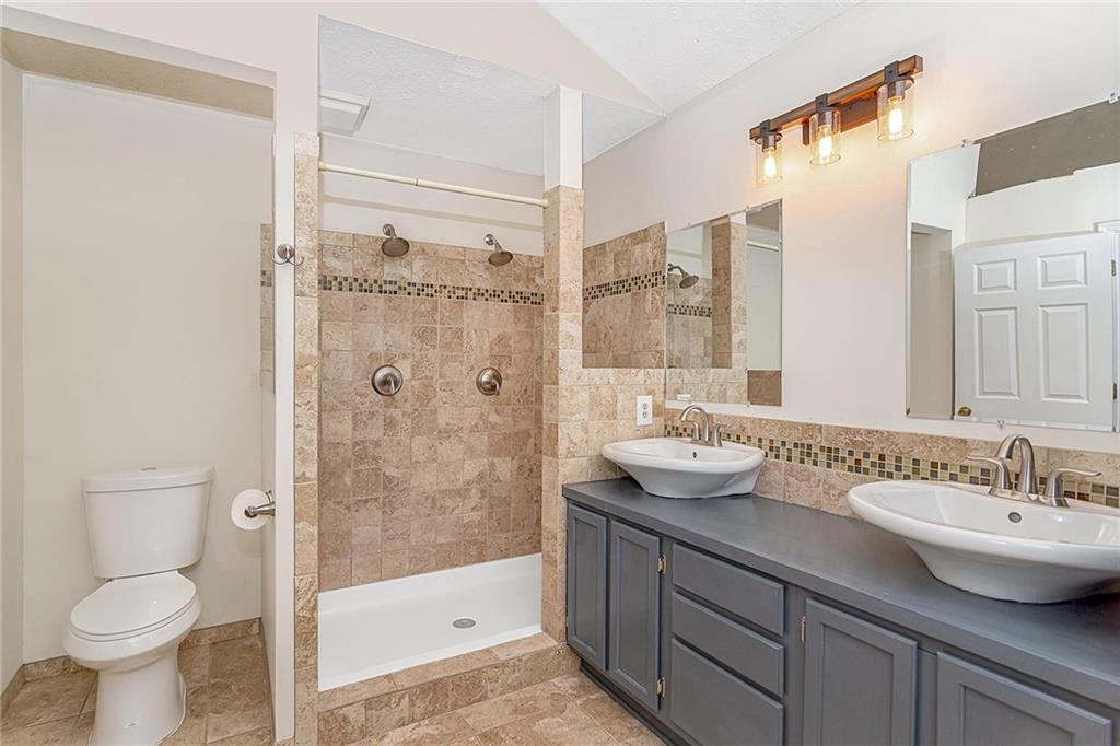 11525 Raleigh Lane Fishers, IN 46038 - Photo 24 of 32 Gallery Image 24