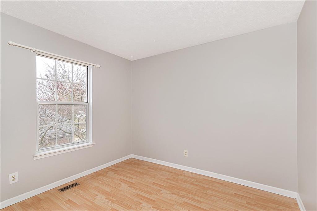 11525 Raleigh Lane Fishers, IN 46038 - Photo 26 of 32 Gallery Image 26
