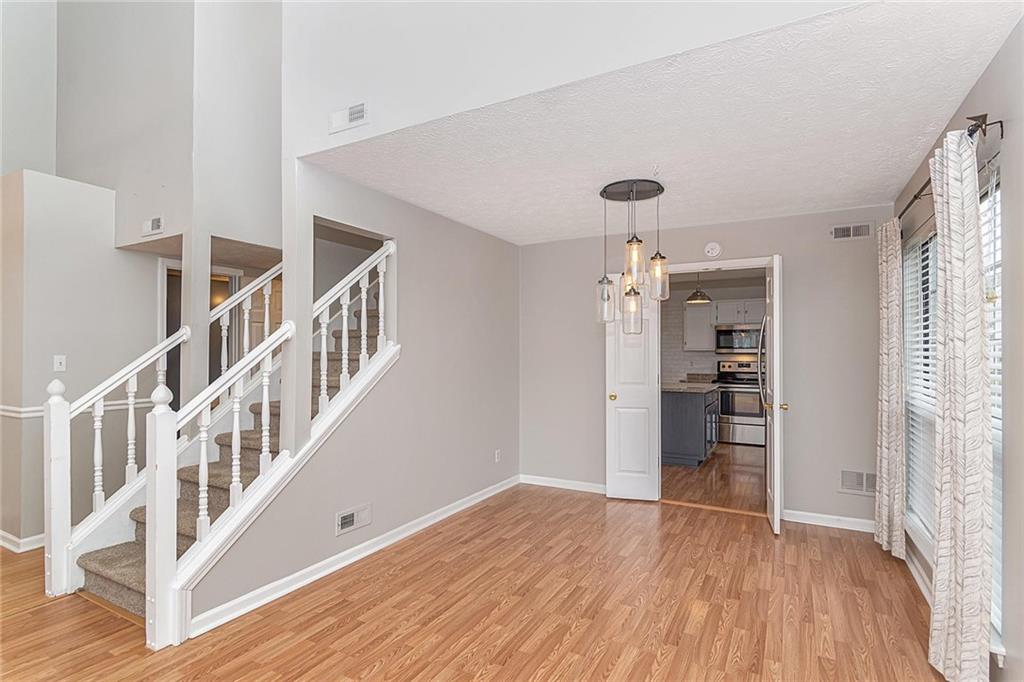 11525 Raleigh Lane Fishers, IN 46038 - Photo 8 of 32 Gallery Image 8