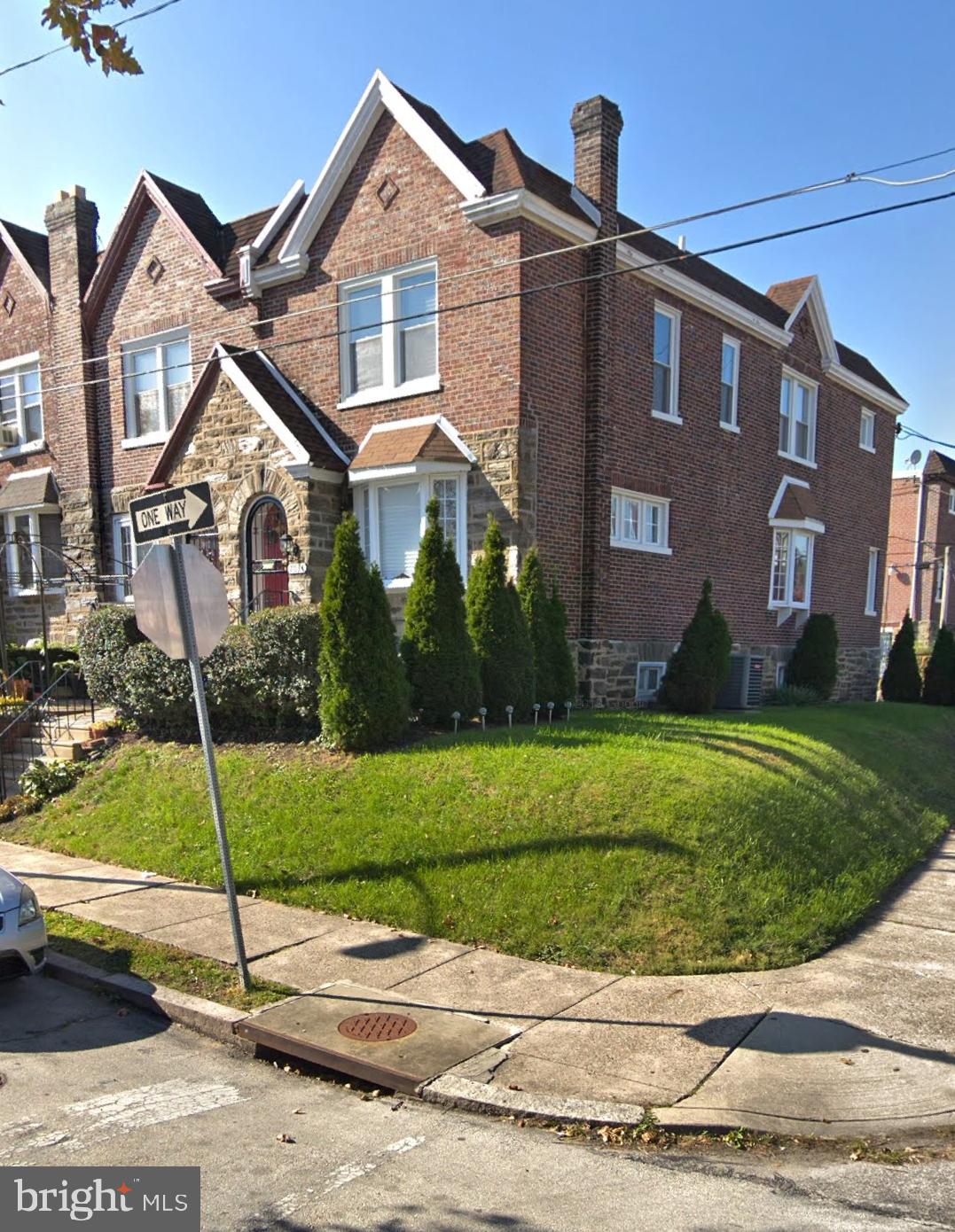 7034 Georgian Road Philadelphia, PA 19138 - Photo 1 of 9 Corner end of row