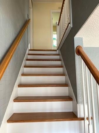 235 Hamilton Street Worcester, MA 01604 - Photo 12 of 27 Gallery Image 12