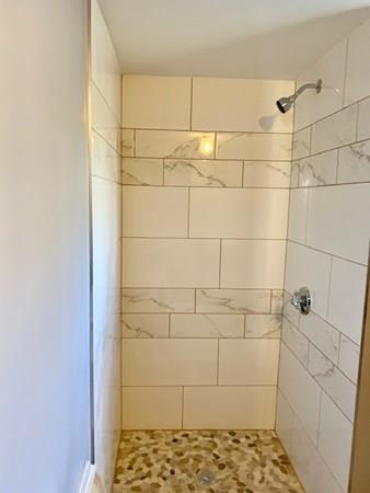 235 Hamilton Street Worcester, MA 01604 - Photo 17 of 27 Gallery Image 17