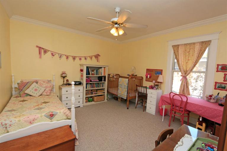 827 J Street Reedley, CA 93654 - Photo 25 of 37