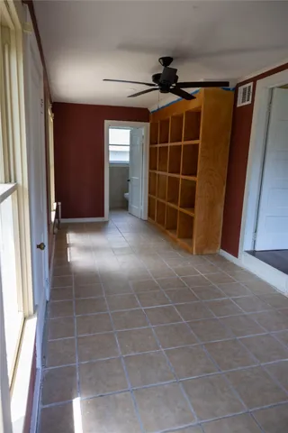 $1,300 | 1314 Rampart Street, Columbus, TX 78934