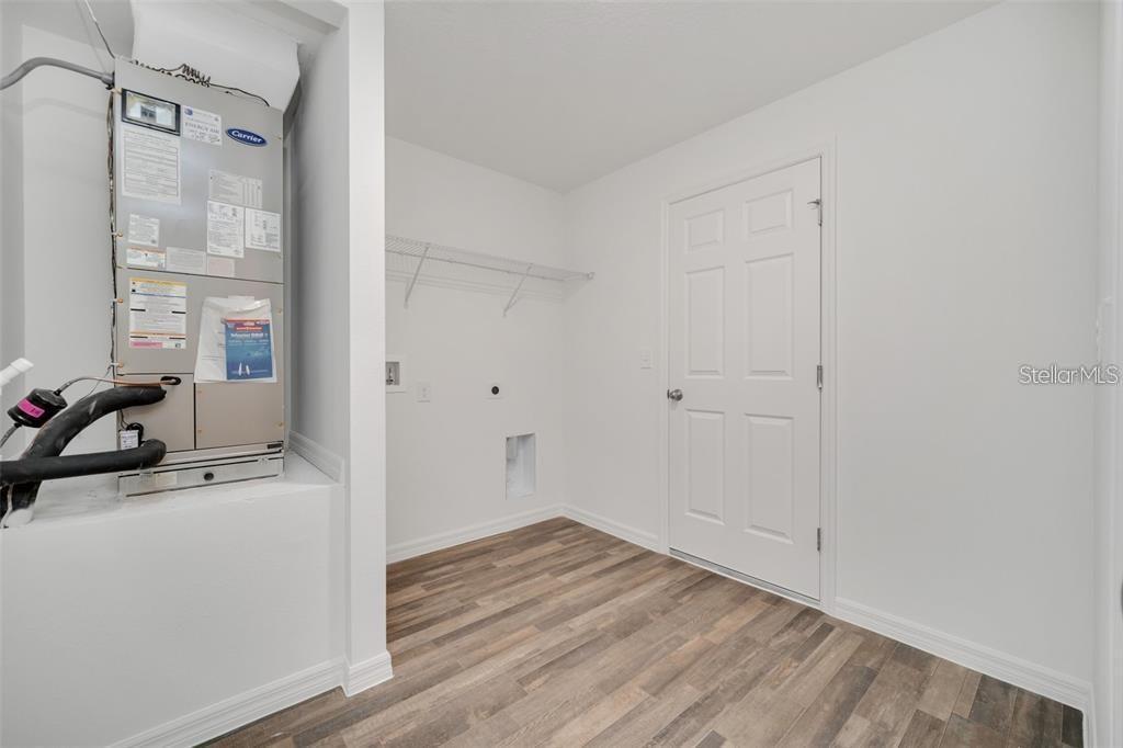 816 Cardinal Way Kissimmee, FL 34759 - Photo 6 of 7